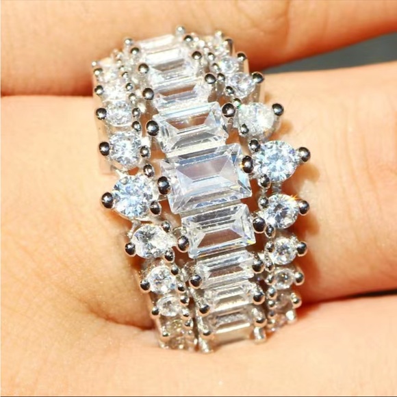 New 925 Silver Gorgeous Chunky Promise Diamond Band Ring - Picture 6 of 6